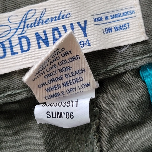 Old Navy | Y2K Cropped Brushed Cotton Pants | Ladies 2 Low Rise Olive Gr… - Picture 11 of 12